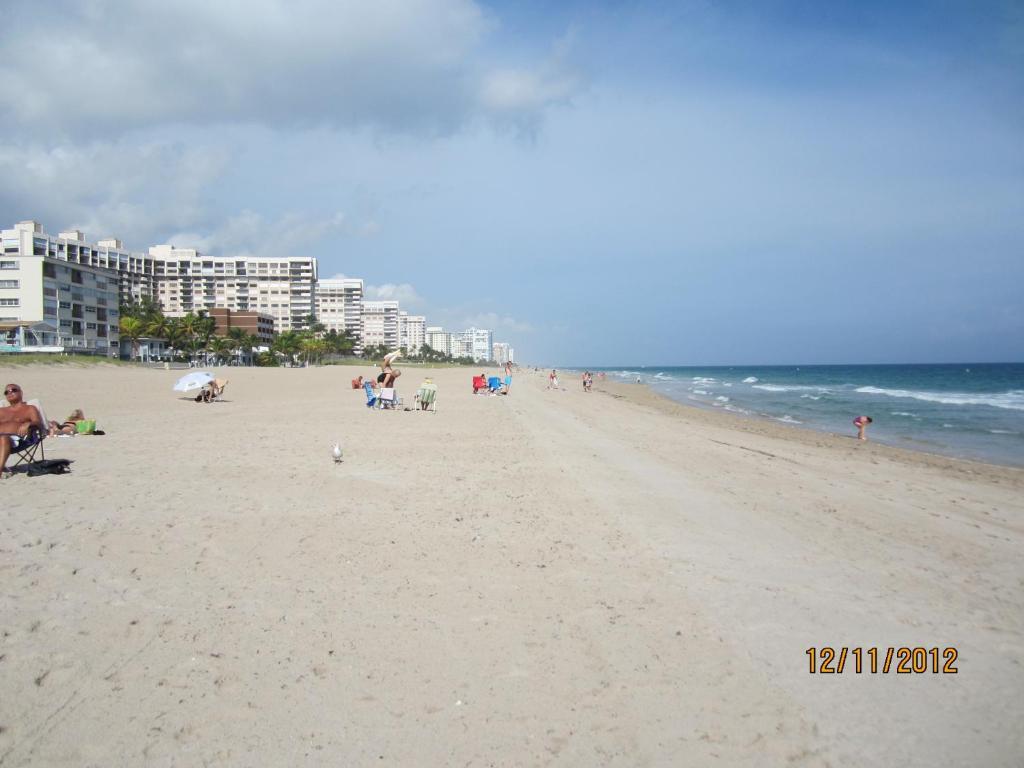 Coral Key Inn Lauderdale-by-the-Sea Exterior photo