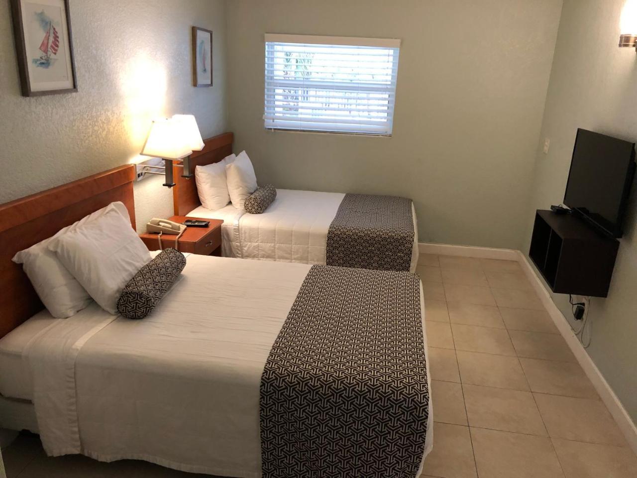 Coral Key Inn Lauderdale-by-the-Sea Exterior photo