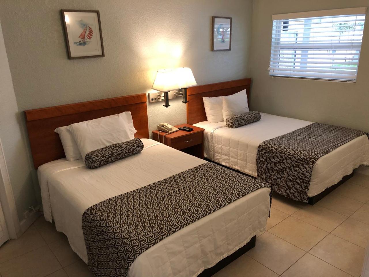 Coral Key Inn Lauderdale-by-the-Sea Exterior photo