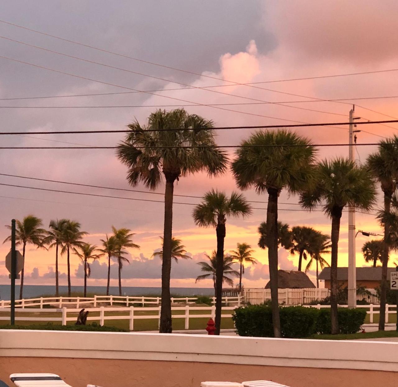 Coral Key Inn Lauderdale-by-the-Sea Exterior photo