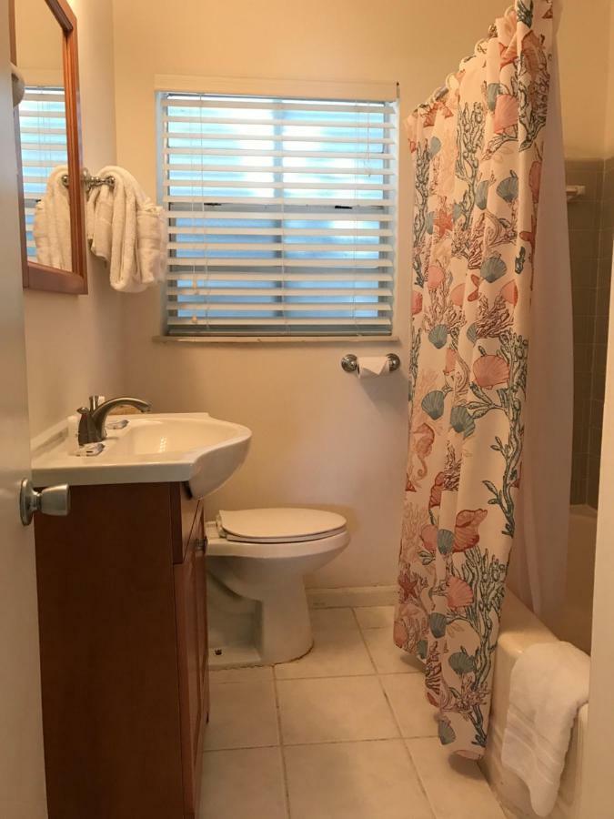 Coral Key Inn Lauderdale-by-the-Sea Exterior photo